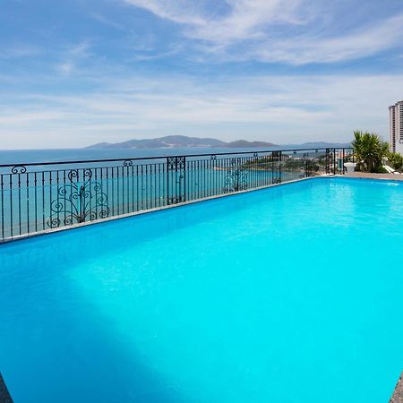 Daphovina Hotel Nha Trang Bagian luar foto