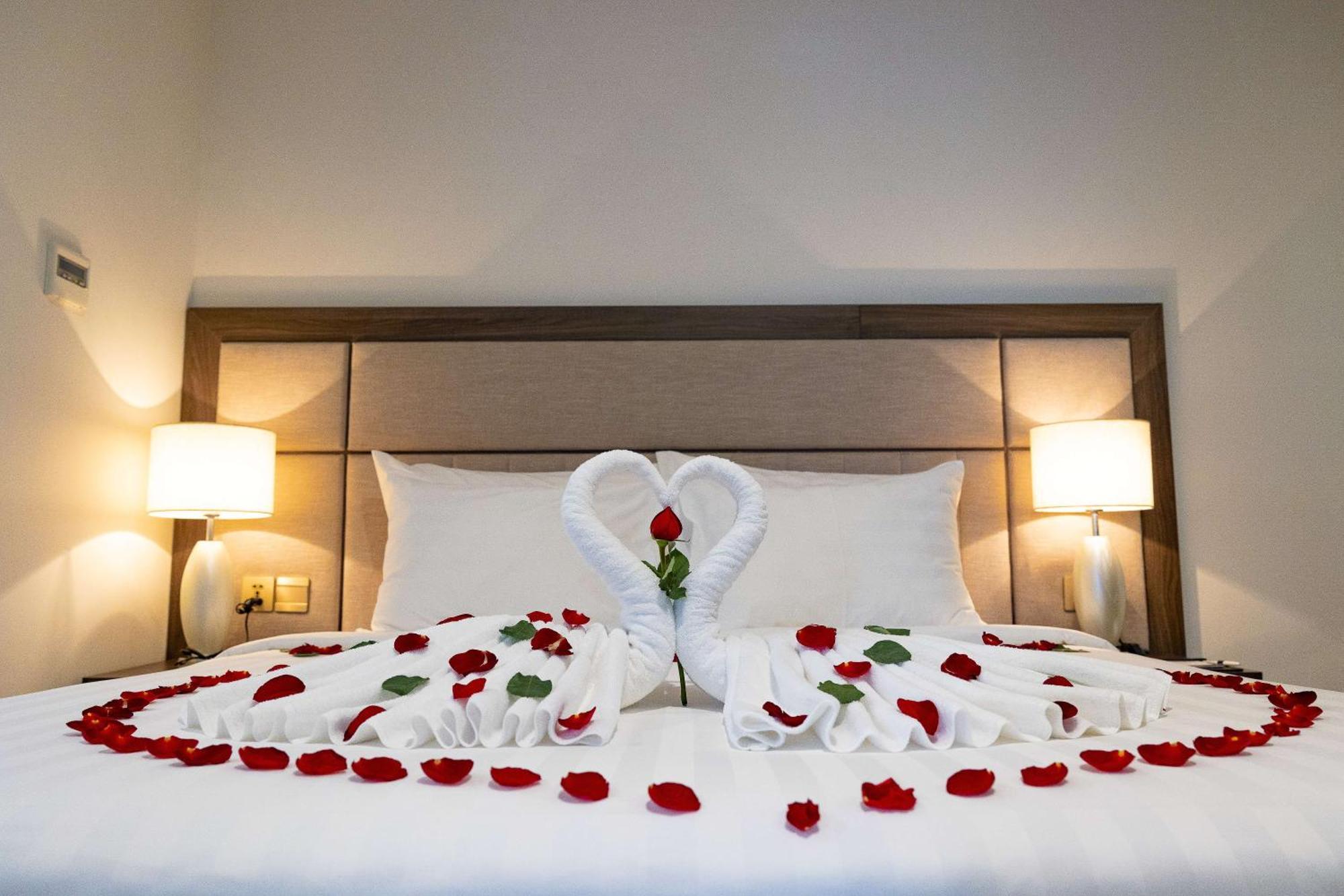 Daphovina Hotel Nha Trang Bagian luar foto
