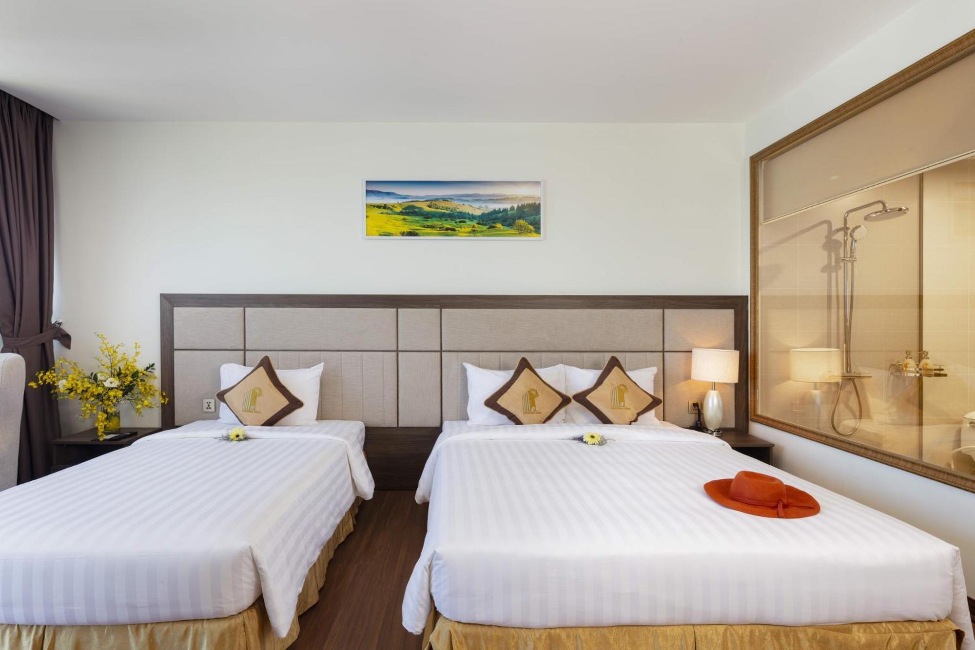 Daphovina Hotel Nha Trang Bagian luar foto